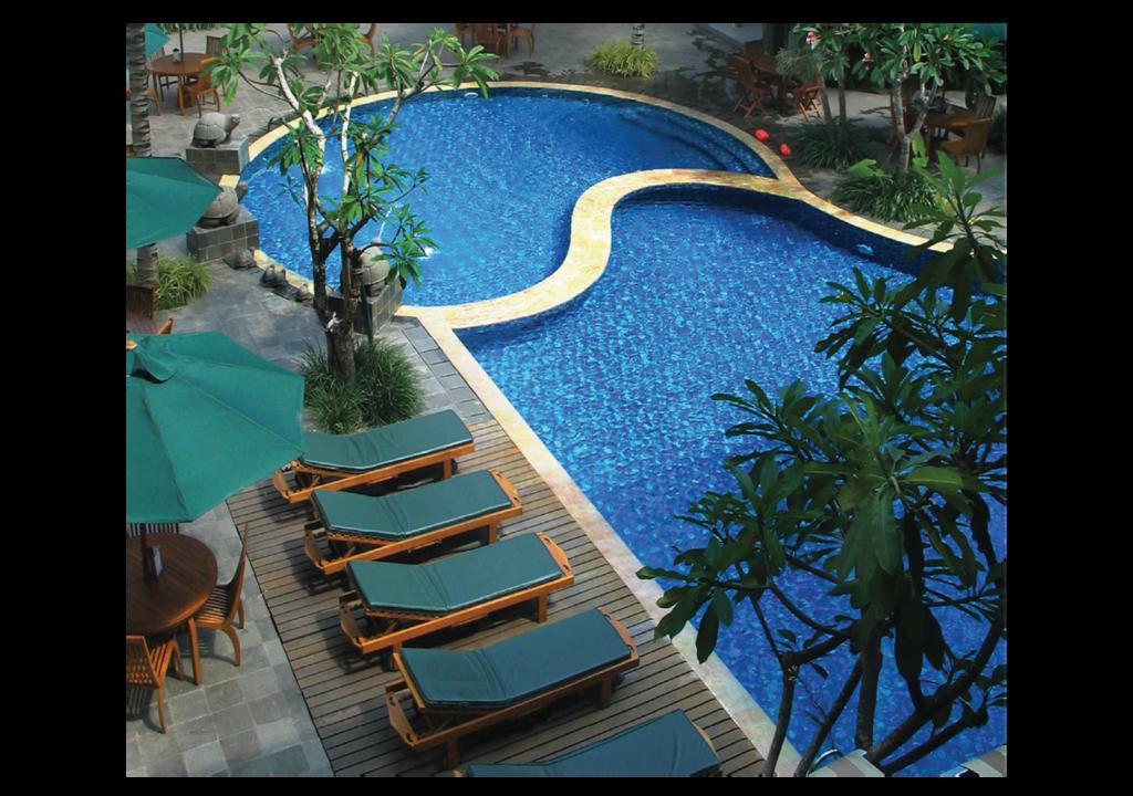 Blue Sky Hotel Balikpapan Exteriör bild
